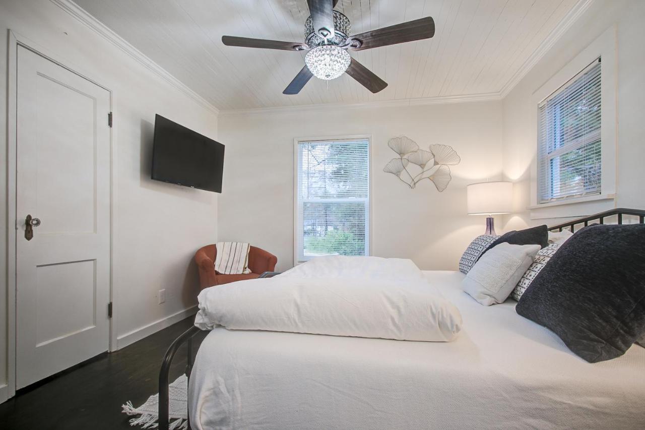 North Bend Downtown Cottage Екстериор снимка